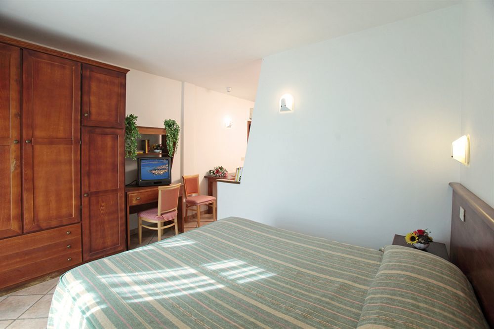 Tris Hotel Orbetello Ngoại thất bức ảnh